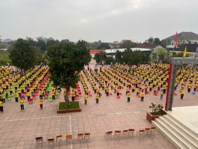 Hoạt động múa hát sân trường của liên đội trường Th Lăng Thành