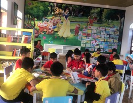 Giờ đọc sách của học sinh trường TH Lăng Thành