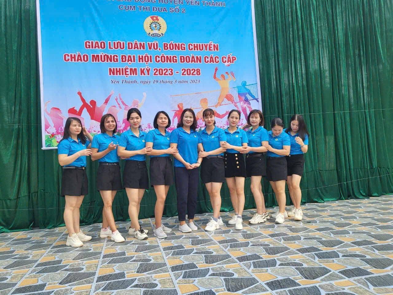 z6420486780018 22cd01acf6104a3611ccdf2c4896e27a